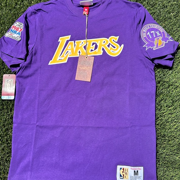 Los Angeles Lakers Mitchell & Ness City of Angels SS Tee Size Medium Purple NWT - Picture 1 of 9